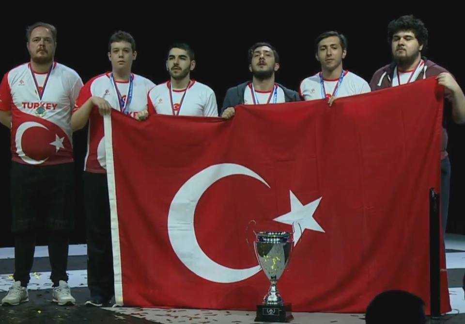 CS: GO Dünya Şampiyonu Olduk!