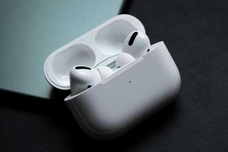 Airpods Nasıl Kullanılır?
