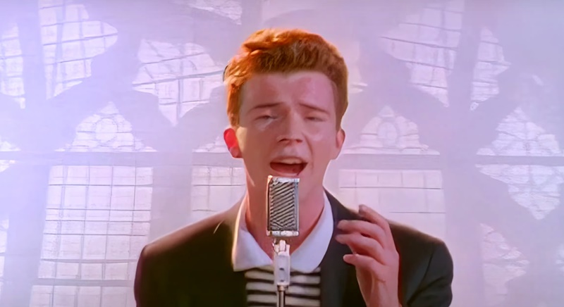 Rickrolling Sayesinde 'Never Gonna Give You' Şarkısı YouTube'da 1 Milyar İzlenmeye Erişti