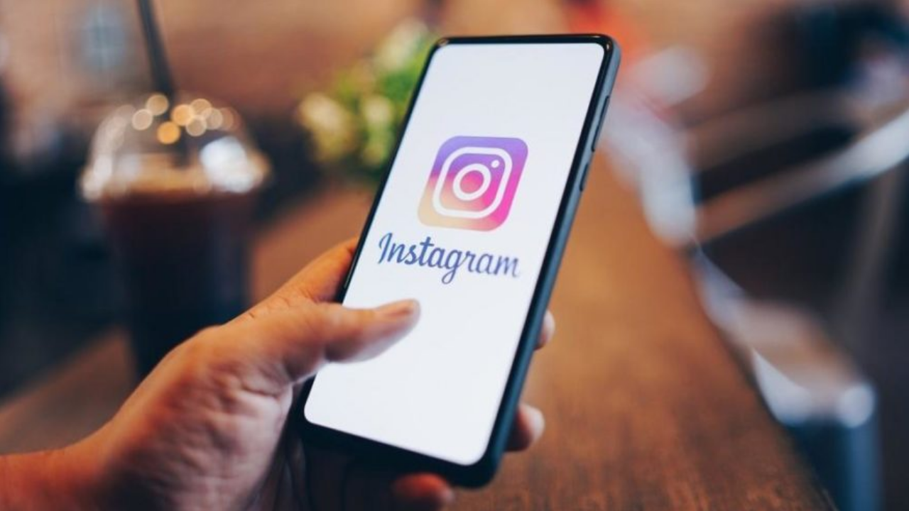 Instagram İki Yeni Özellik Üzerinde Çalışıyor!