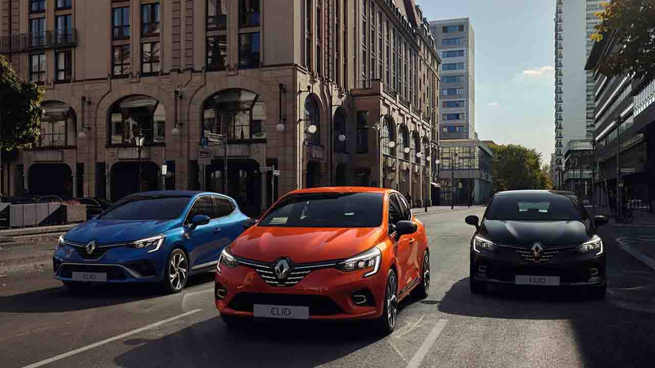 İkinci El Renault Clio Fiyatları Açıklandı: Renault Fiyatları 170 Bin TL’ye Düşürdü! Bu Haberi Duyan Kullanıcılardan Gelen Geri Bildirimlerin Hepsi Olumlu!