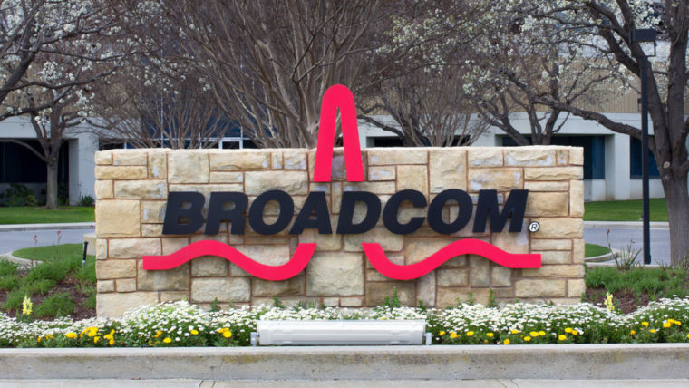 Broadcom, VMware satın almak için görüşüyor ancak yakın bir anlaşma yok