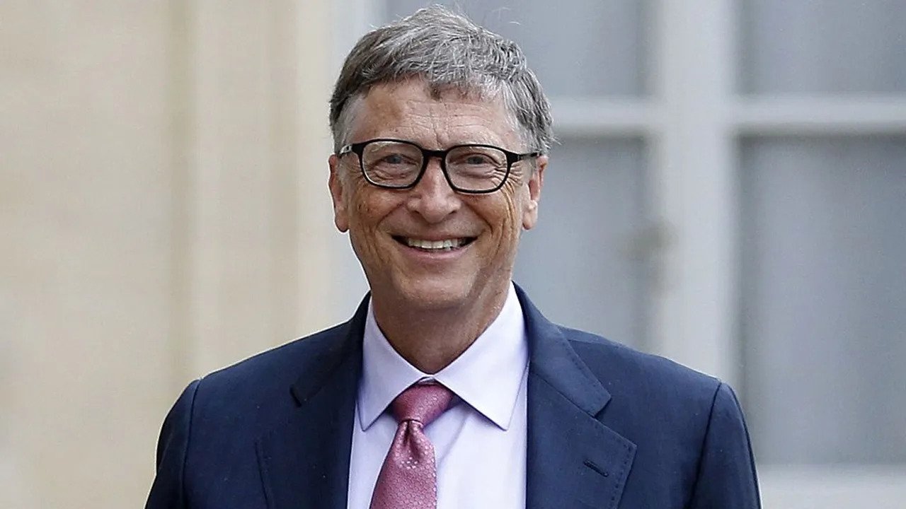 Bill Gates Önümüzdeki 4 Yılda Teknolojinin Nasıl Değişebileceğini Öngörüyor